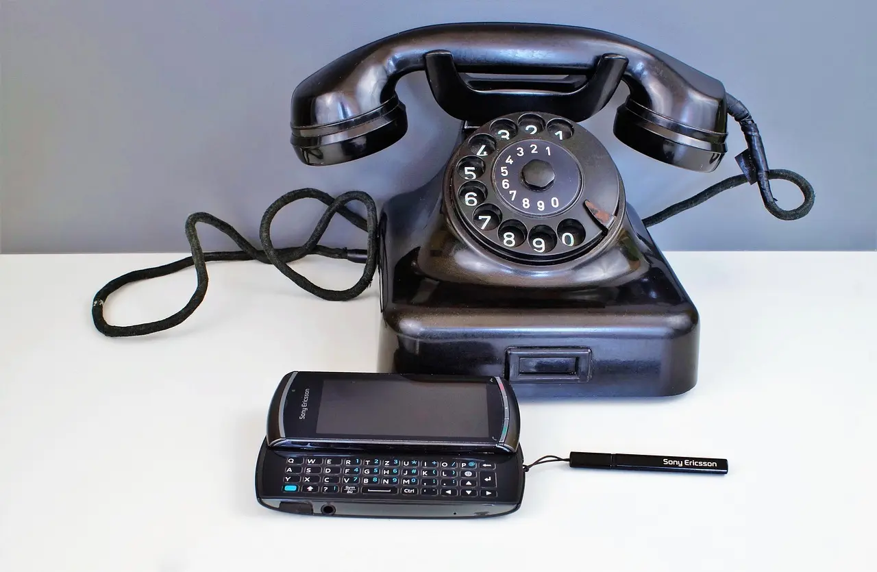 Hvem ringer fra 82134845