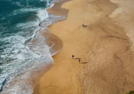 8 lande, der skærper droneregler for turister i 2025