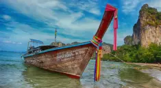 Kan jeg kombinere Krabi med andre thailandske destinationer på samme tur? Svaret er et ø-hop!