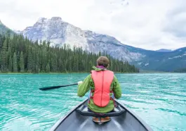 Skal jeg have eTA til Canada ved mellemlanding i 2025?